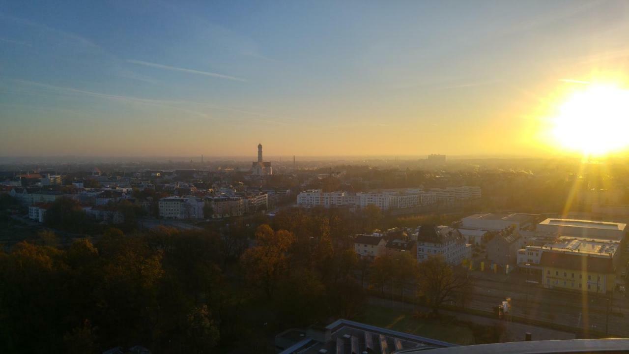 Hotelturm Аугсбург Екстериор снимка